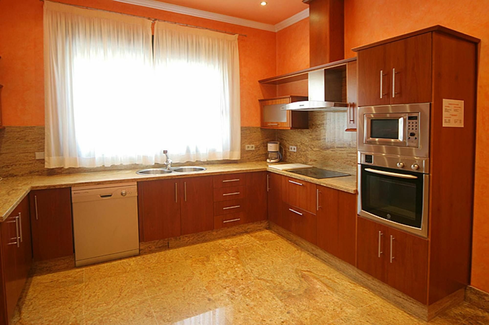 Villa With 4 Bedrooms In Las Lagunas De Mijas, With Wonderful Mountain Exterior foto